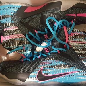 Lebron 12